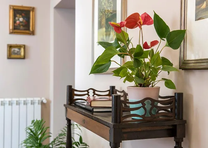 "elegant 4br In Historic Palazzo Vatican Steps" Apartament *
