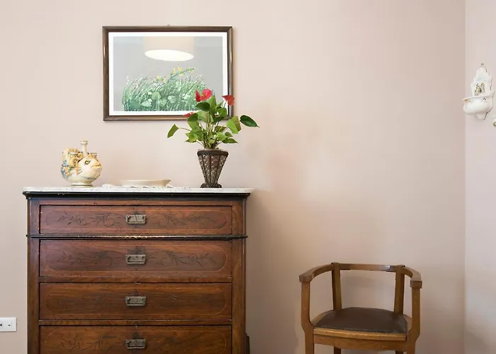 "elegant 4br In Historic Palazzo Vatican Steps" Apartament Rzym