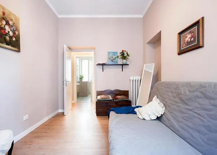"elegant 4br In Historic Palazzo Vatican Steps" * Rzym